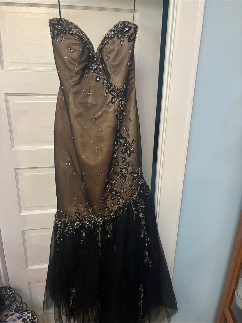 The Crown collection size 12 dress style 6426